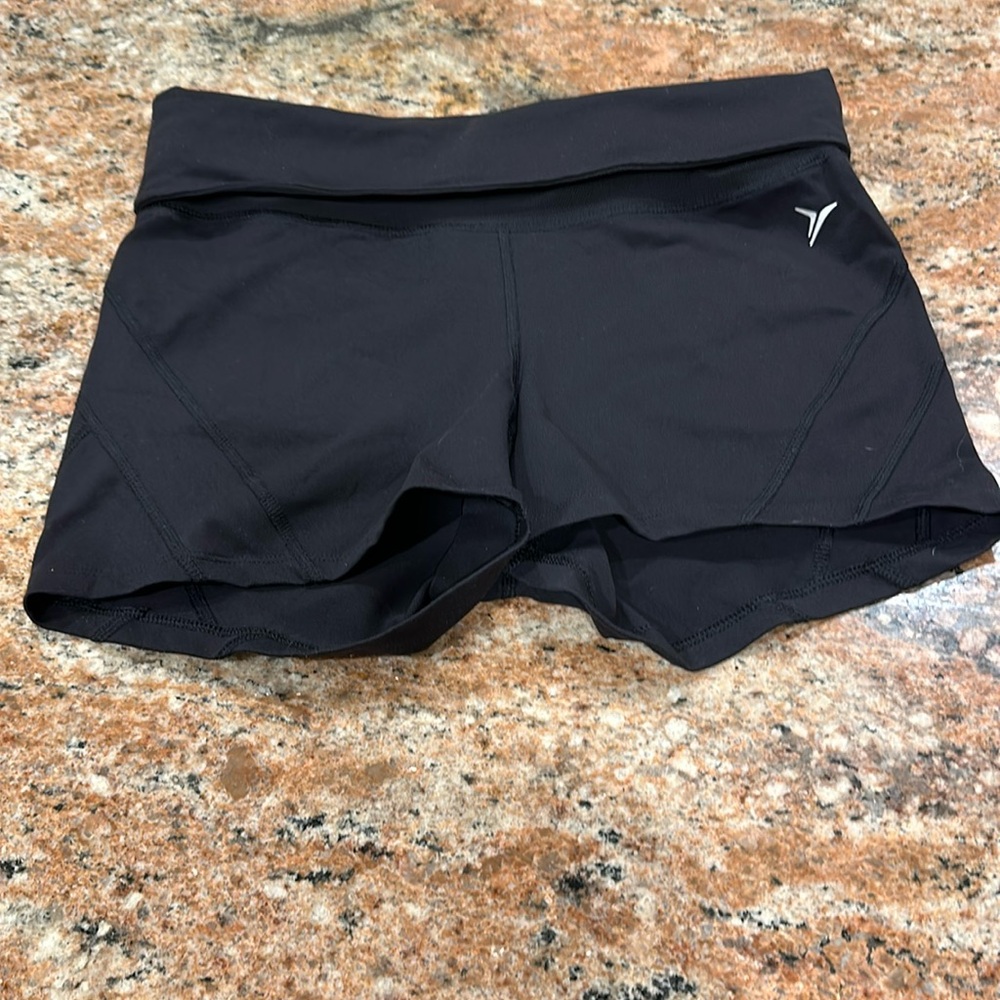 Black Large Old Navy Active Shorts